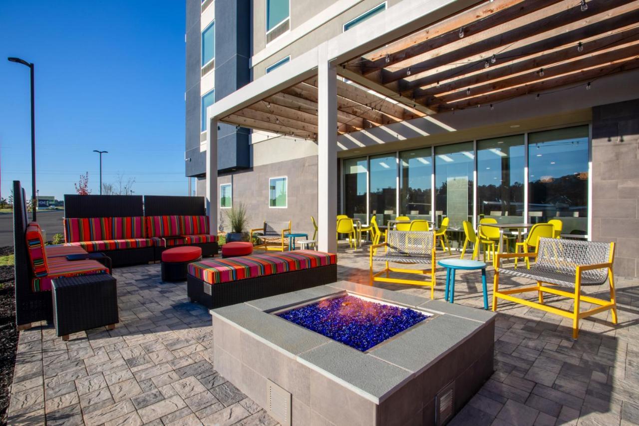 Home2 Suites By Hilton Calhoun Exterior photo