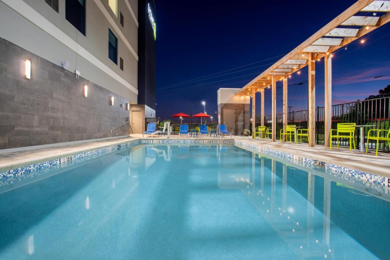 Home2 Suites By Hilton Calhoun Exterior photo